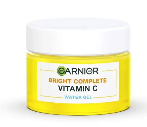 Kem dưỡng Garnier giúp cấp ẩm, dưỡng sáng da và cải thiện tone da hiệu quả nhờ thành phần Vitamin C, Niacinamide. Kết cấu mỏng nhẹ, thấm nhanh, không gây bí da, phù hợp da dầu